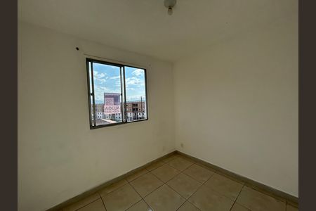Quarto 1 de apartamento para alugar com 2 quartos, 45m² em Pavuna, Nilópolis