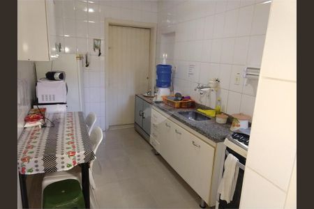 Casa à venda com 150m², 3 quartos e 2 vagas