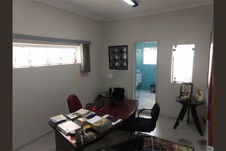 Casa à venda com 150m², 3 quartos e 2 vagas