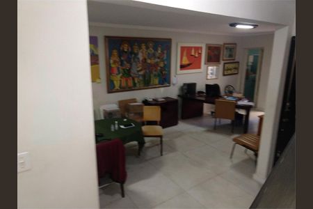 Casa à venda com 3 quartos, 150m² em Mirandópolis, São Paulo
