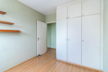 Apartamento para alugar com 80m², 3 quartos e 1 vagaQuarto 2