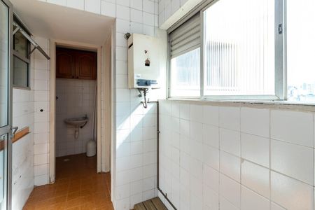 Apartamento para alugar com 80m², 3 quartos e 1 vagaÁrea de Serviço