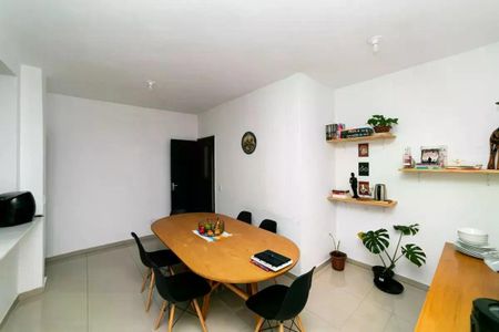 Apartamento para alugar com 3 quartos, 180m² em Santo Antônio, Belo Horizonte