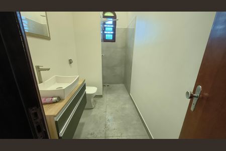 Banheiro de casa à venda com 4 quartos, 225m² em Vila Sao Pedro, São Paulo