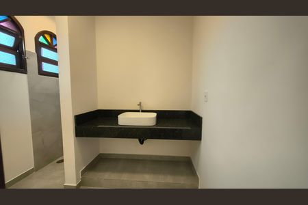 Casa à venda com 225m², 4 quartos e 3 vagas Casa à venda com 225m², 4 quartos e 3 vagasBanheiro da Suíte