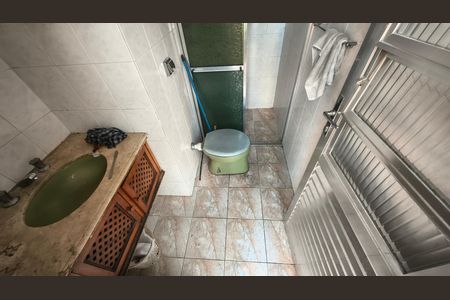 Casa à venda com 225m², 4 quartos e 3 vagas Casa à venda com 225m², 4 quartos e 3 vagasBanheiro de serviço