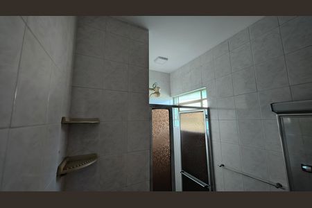 Casa à venda com 225m², 4 quartos e 3 vagas Casa à venda com 225m², 4 quartos e 3 vagasCasa de serviço