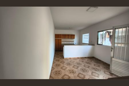 Casa à venda com 225m², 4 quartos e 3 vagas Casa à venda com 225m², 4 quartos e 3 vagasCasa de serviço