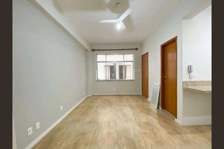 Apartamento à venda com 1 quarto, 25m² em Flamengo, Rio de Janeiro
