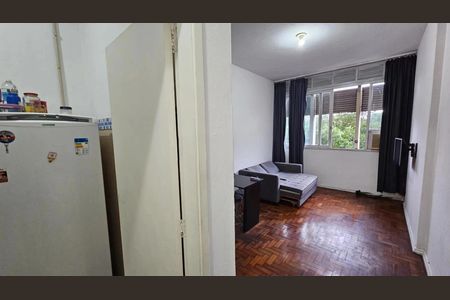 Apartamento à venda com 56m², 1 quarto e sem vaga