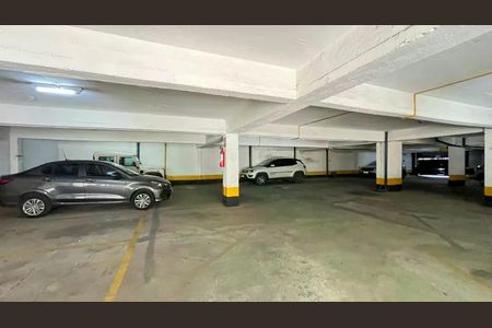 Apartamento para alugar com 85m², 2 quartos e 2 vagas