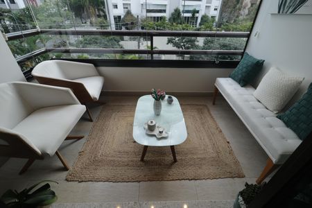 Apartamento à venda com 117m², 3 quartos e 2 vagasVaranda da Sala