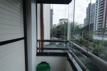 Apartamento à venda com 117m², 3 quartos e 2 vagasVaranda da Suíte