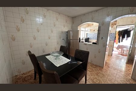 Casa para alugar com 120m², 2 quartos e 1 vaga