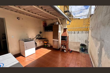 Casa para alugar com 120m², 2 quartos e 1 vaga