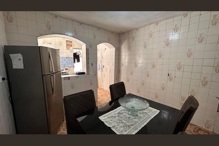 Casa para alugar com 120m², 2 quartos e 1 vaga