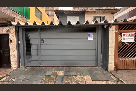 Casa para alugar com 120m², 2 quartos e 1 vaga