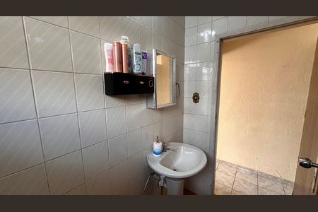 Casa para alugar com 120m², 2 quartos e 1 vaga