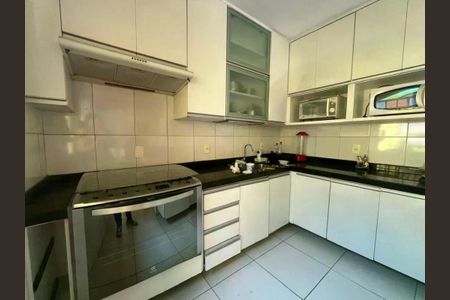 Casa para alugar com 360m², 3 quartos e 4 vagas