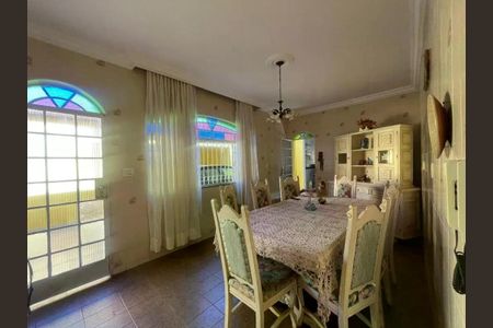 Casa para alugar com 3 quartos, 360m² em Padre Eustáquio, Belo Horizonte