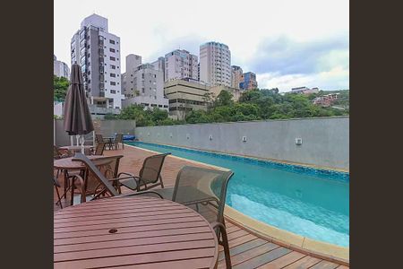 Apartamento para alugar com 75m², 2 quartos e 2 vagas