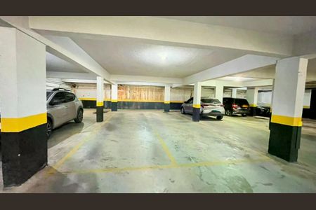 Apartamento para alugar com 75m², 2 quartos e 2 vagas