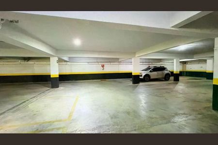 Apartamento para alugar com 75m², 2 quartos e 2 vagas