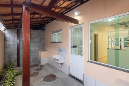 Casa para alugar com 80m², 3 quartos e 1 vaga Casa para alugar com 80m², 3 quartos e 1 vagaÁrea de Serviço
