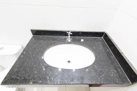 Casa para alugar com 80m², 3 quartos e 1 vaga Casa para alugar com 80m², 3 quartos e 1 vagaBanheiro Social