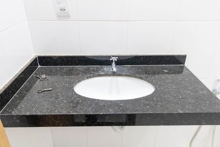Casa para alugar com 80m², 3 quartos e 1 vaga Casa para alugar com 80m², 3 quartos e 1 vagaBanheiro do Quarto 1