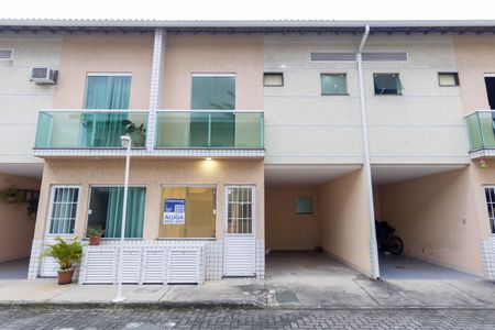 Casa para alugar com 80m², 3 quartos e 1 vaga Casa para alugar com 80m², 3 quartos e 1 vagaPlaquinha