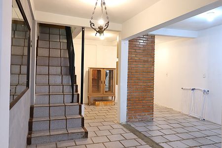 Sala de apartamento para alugar com 2 quartos, 85m² em Passo D’areia, Porto Alegre