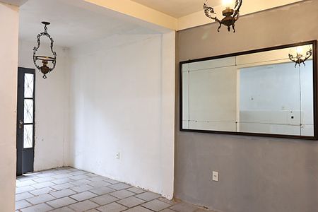 Sala de apartamento para alugar com 2 quartos, 85m² em Passo D’areia, Porto Alegre