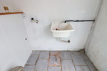 Apartamento para alugar com 85m², 2 quartos e sem vagaÁrea de Serviço