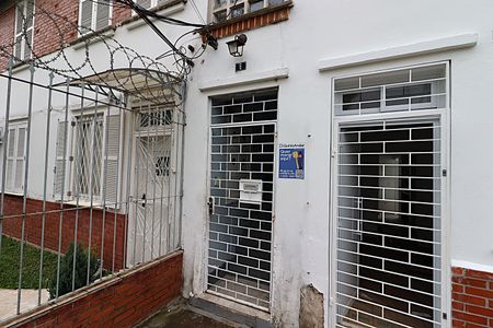 Apartamento para alugar com 85m², 2 quartos e sem vagaEntrada do condomínio 