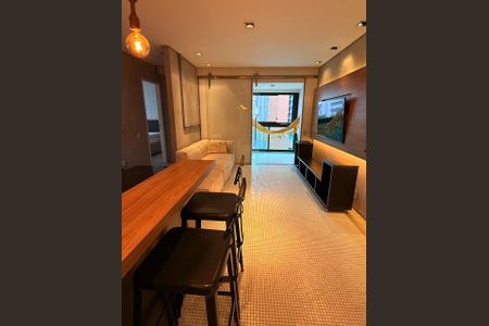 Sala de apartamento para alugar com 1 quarto, 55m² em Pinheiros, São Paulo