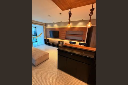 Sala de apartamento para alugar com 1 quarto, 55m² em Pinheiros, São Paulo