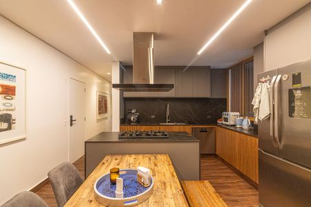 Apartamento à venda com 235m², 3 quartos e 2 vagasCozinha
