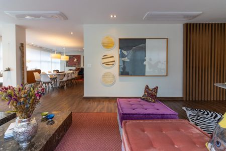 Apartamento à venda com 235m², 3 quartos e 2 vagasSala