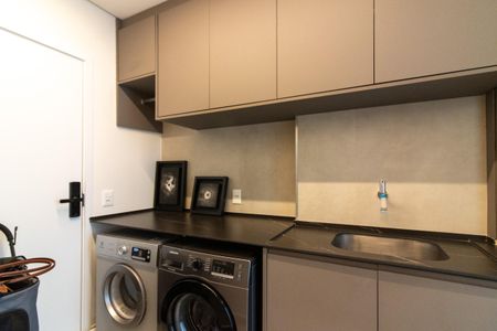 Apartamento à venda com 235m², 3 quartos e 2 vagasÁrea de Serviço