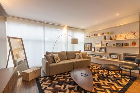Apartamento à venda com 235m², 3 quartos e 2 vagasSala de TV