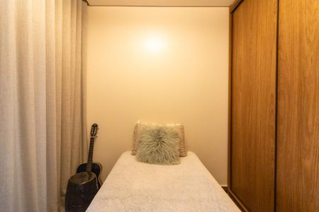 Apartamento à venda com 235m², 3 quartos e 2 vagasSuíte 2