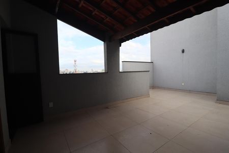 Apartamento à venda com 90m², 2 quartos e 1 vaga Cobertura