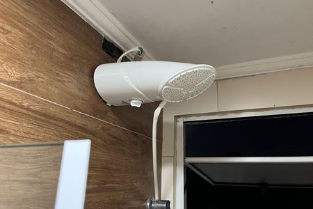 Apartamento para alugar com 58m², 2 quartos e 1 vaga Apartamento para alugar com 58m², 2 quartos e 1 vagaBanheiro