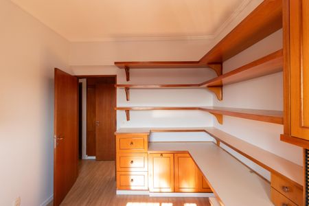 Apartamento à venda com 94m², 3 quartos e 1 vaga Apartamento à venda com 94m², 3 quartos e 1 vagaQuarto 01