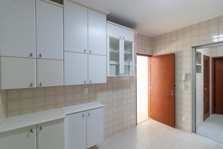 Apartamento à venda com 94m², 3 quartos e 1 vaga Apartamento à venda com 94m², 3 quartos e 1 vagaCozinha