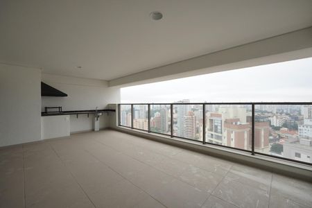 Apartamento à venda com 140m², 3 quartos e 2 vagasVaranda