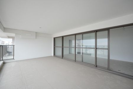 Apartamento à venda com 140m², 3 quartos e 2 vagasVaranda