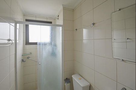 Apartamento para alugar com 65m², 2 quartos e 2 vagasBanheiro