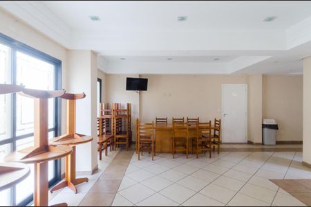 Apartamento para alugar com 65m², 2 quartos e 2 vagasÁrea comum - Salão de festas